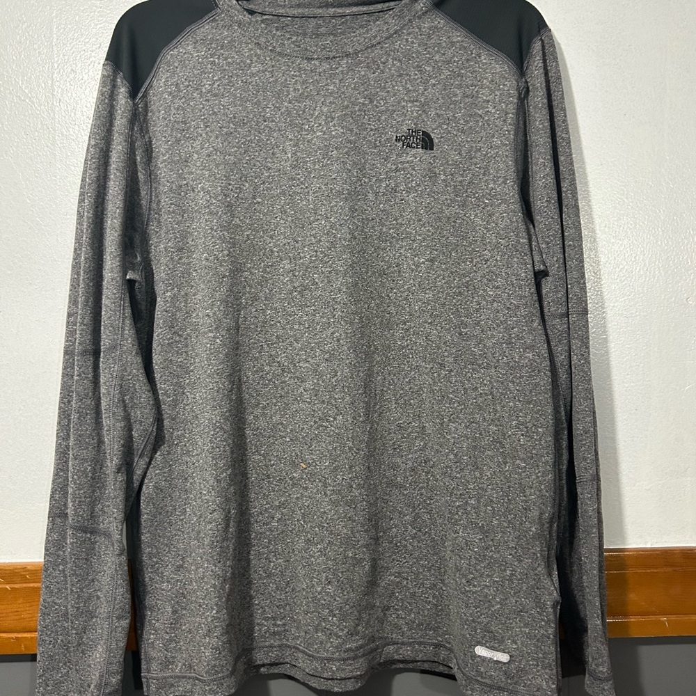 The North Face Men’s Long-Sleeve Heathered Gray Performance Shirt
